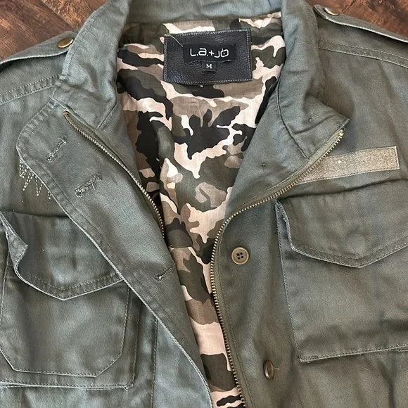 Army Style Jacket w, unique imprint on back. By L.A. + Jo Size M - Picture 2 of 7